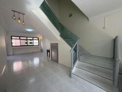 Blk 325 Tampines Street 32 (Tampines), HDB Executive #612000891